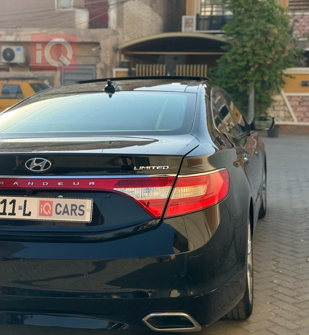 Hyundai Azera